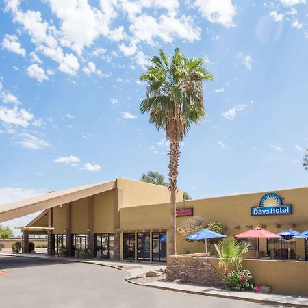 Days Hotel By Wyndham Peoria Glendale Area Екстер'єр фото